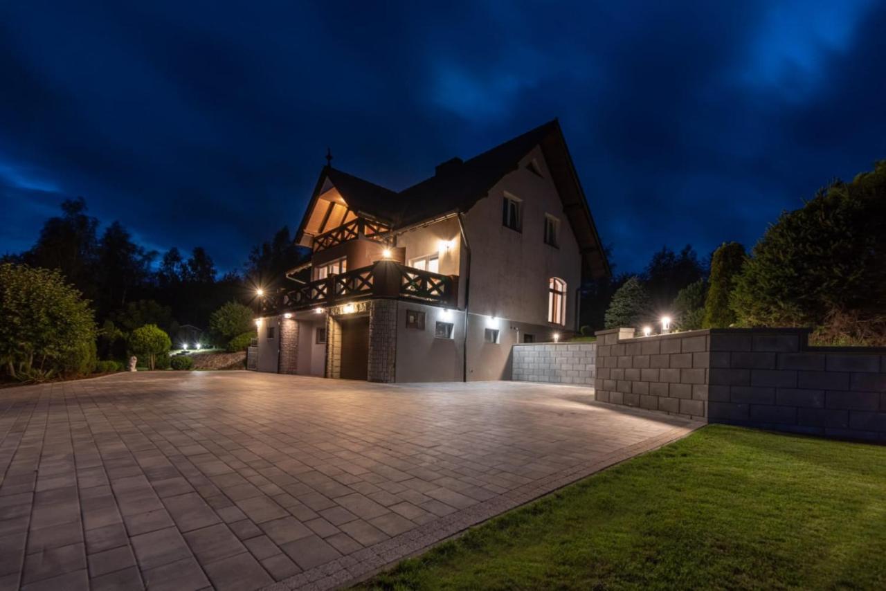 Dom Na Wzgorzu Z Widokiem Na Jezioro Z Balia I Sauna Lipnica  Exteriör bild
