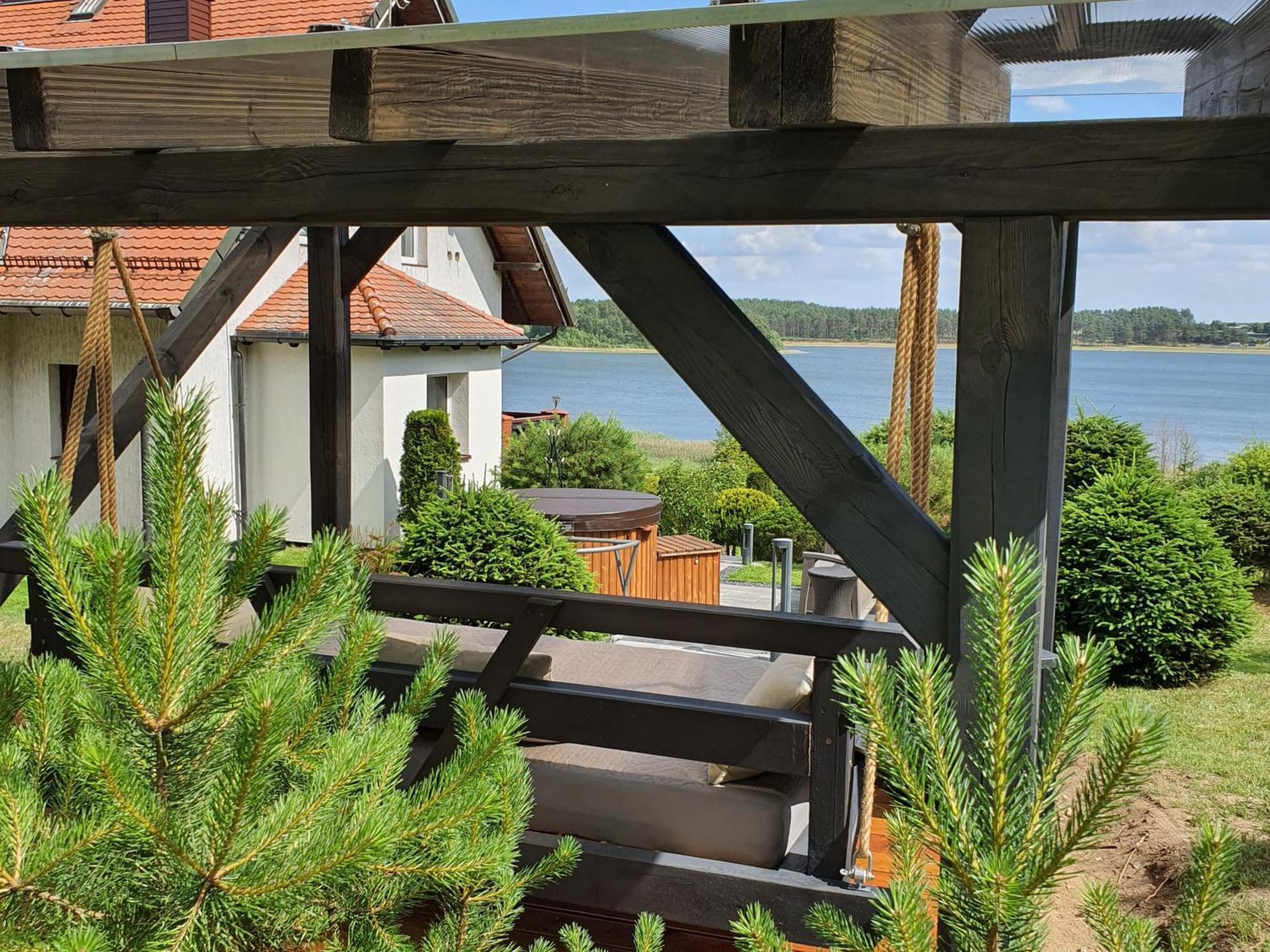 Dom Na Wzgorzu Z Widokiem Na Jezioro Z Balia I Sauna Lipnica  Exteriör bild